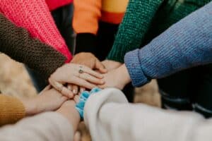 shakehands Photo by Hannah Busing on Unsplash